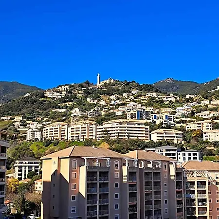 Apartment Grand T2 Proche Centre Ville, Vue Et Montagne *