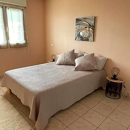 Grand T2 Proche Centre Ville, Vue Et Montagne Apartment Bastia (Corsica)
